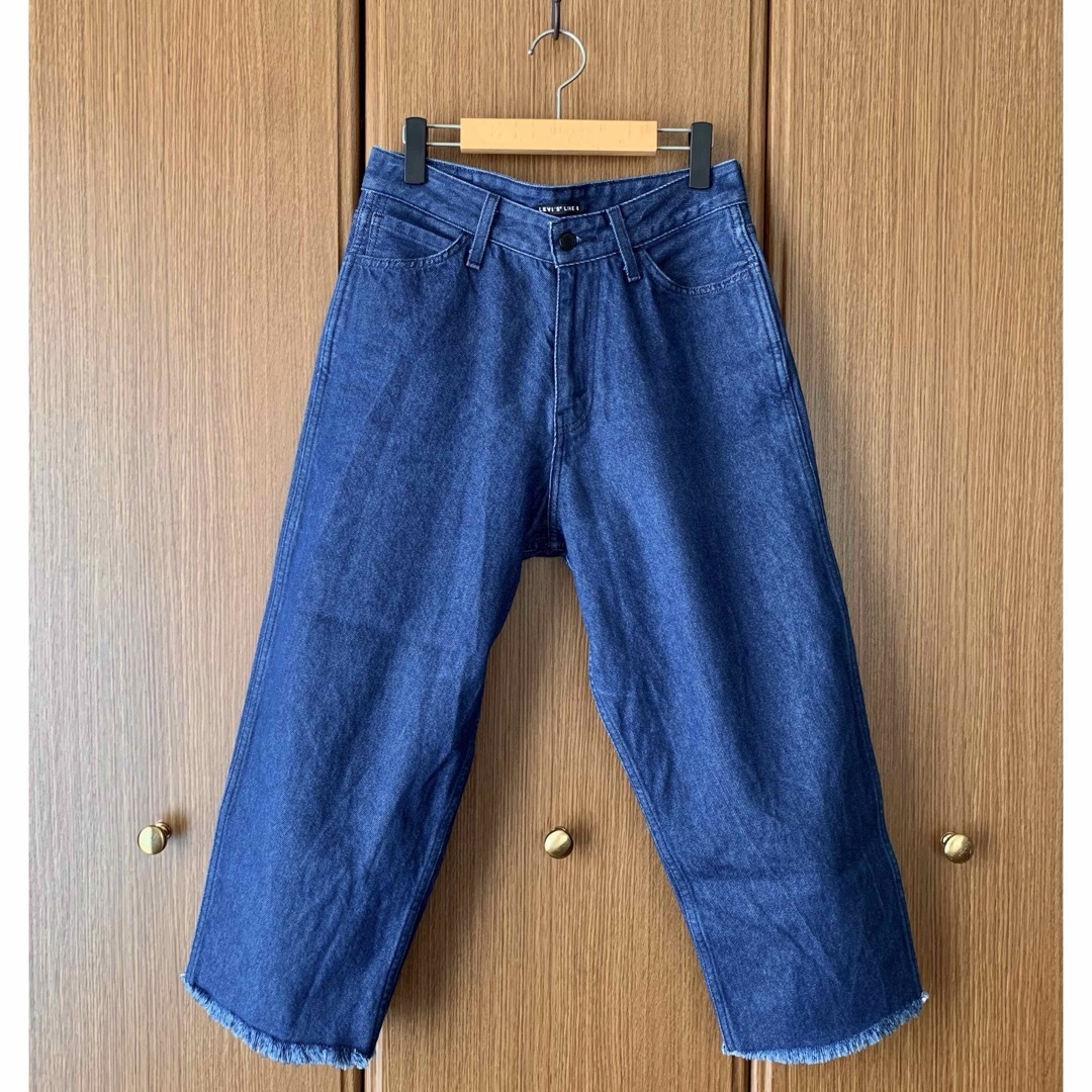 Levi's(リーバイス)のLevi's LINE 8 VINTAGE ワイドデニムパンツ クロップドパンツ レディースのパンツ(デニム/ジーンズ)の商品写真