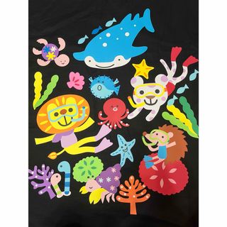 壁面飾り　夏　海　水　保育