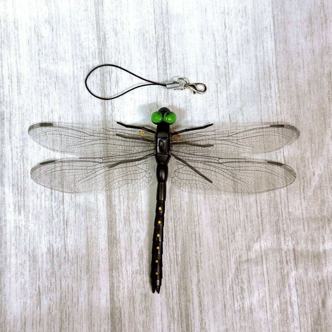 【20個セット】オニヤンマ トンボ 虫除け おにやんま君 ストラップ 安全ピン  スポーツ/アウトドアのアウトドア(その他)の商品写真