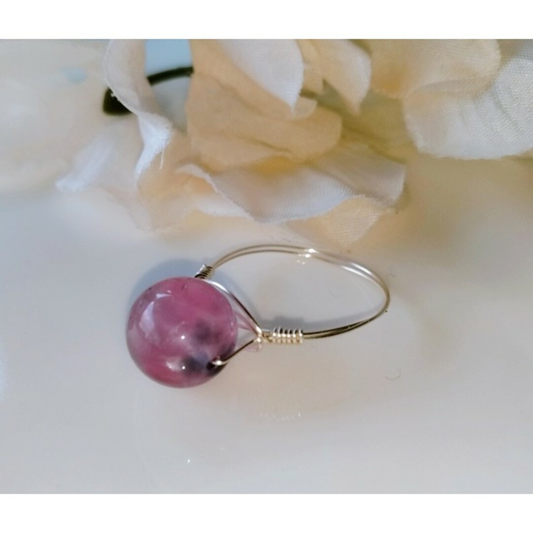 数量限定 宝石質 天然石 約10mm 大玉 パープル グリーン フローライト  ハンドメイドのアクセサリー(リング)の商品写真