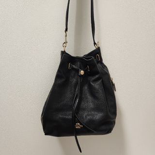 コーチ(COACH)のCOACHコーチショルダーバッグ巾着ブラック黒本革 レザー(ショルダーバッグ)