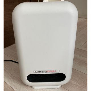 アイリスオーヤマ(アイリスオーヤマ)の新品未使用　セラミックファンヒーター　アイリスオーヤマ　CH-127D-W(ファンヒーター)