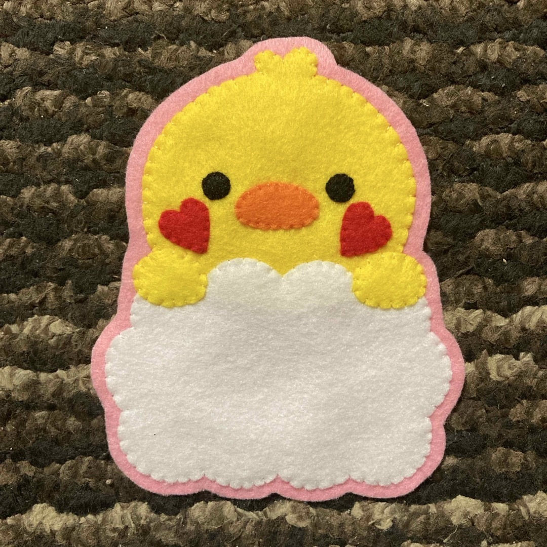 【シロ様専用】 フェルト 名札 ハンドメイドのキッズ/ベビー(ネームタグ)の商品写真