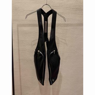 リックオウエンス(Rick Owens)のrick owens BAUHAUS VEST レザー　ベスト　ジレ　jilet(ベスト)