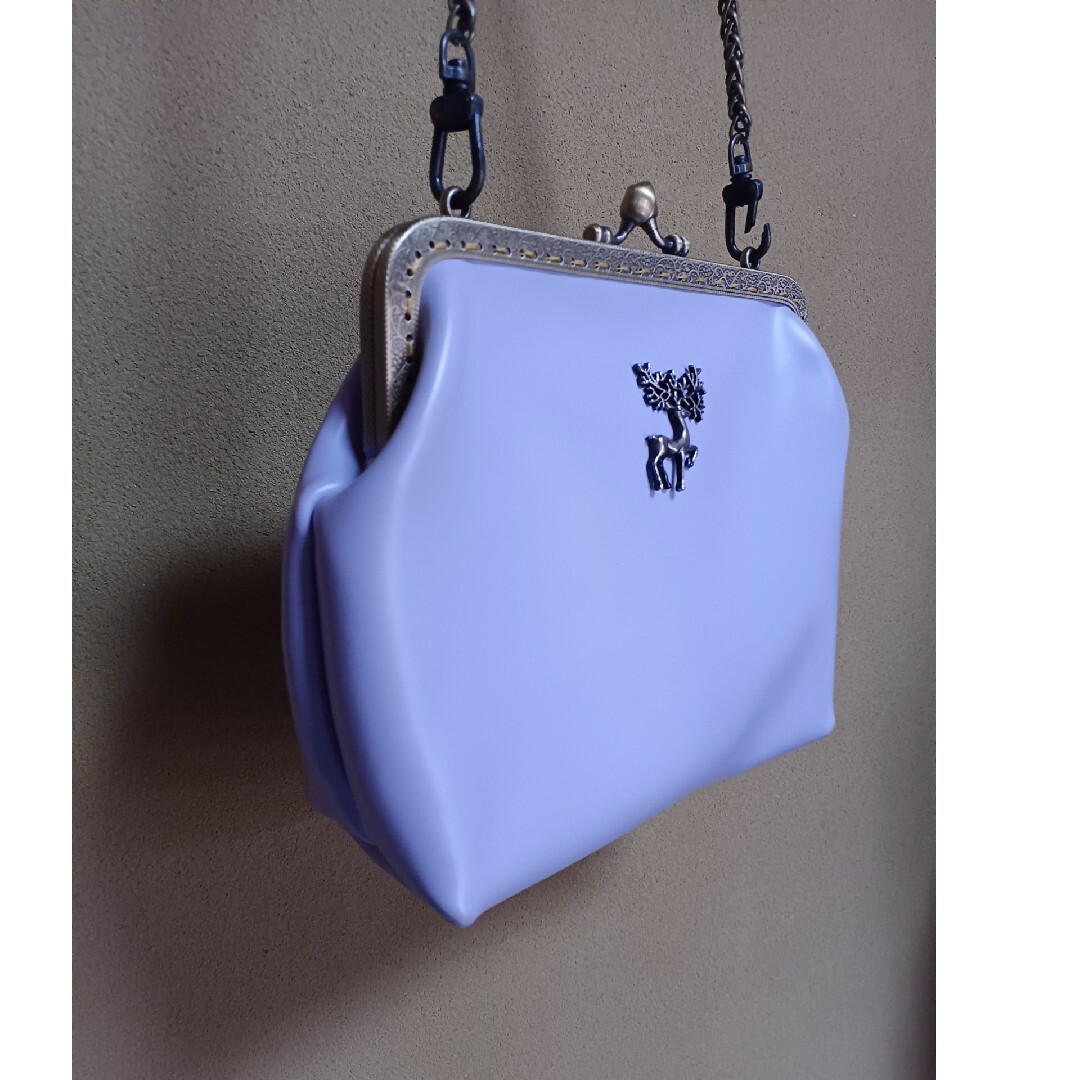 ハンドメイド　レザー　がま口ショルダー　バッグ　鹿さん レディースのバッグ(ショルダーバッグ)の商品写真