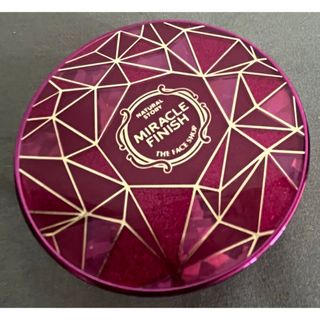 ザフェイスショップ(THE FACE SHOP)のザ・フェイスショップ ふっくら素肌感 ツヤ肌クッションファンデ　リフィル2個付き(ファンデーション)