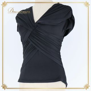 【美品 日本製 社交ダンス衣装】ブラック系 Chacott チャコット ブラウス トップス カットソー 黒 無地 レッスン 練習着 パーティ 発表会 社交ダンス 衣装 Mサイズ 伸縮素材 体にフィット パーティ用 発表会用 練習着 無地デザイン カットソー トップス ブラック ブラウス