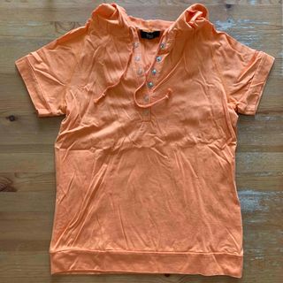 ニッセン(ニッセン)のオレンジ フード付き Tシャツ 半袖(Tシャツ(半袖/袖なし))