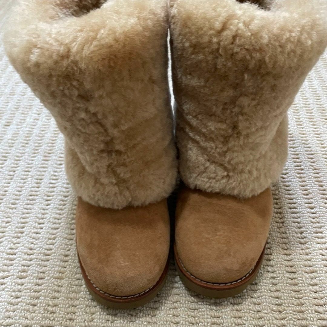 UGG(アグ)の【美品】22.0cmアグ UGG MAYLIN メイリン ムートンブーツ 本革 レディースの靴/シューズ(ブーツ)の商品写真