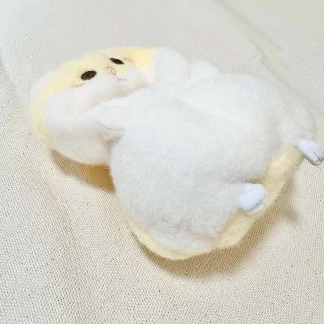 10cm ぬい服 ハムスター ぬい活 着ぐるみ ぬい撮り 推し活 ホワイト エンタメ/ホビーのおもちゃ/ぬいぐるみ(ぬいぐるみ)の商品写真