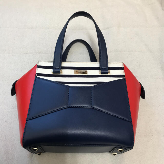 kate spade new york(ケイトスペードニューヨーク)のkate spade 2パークアベニューシリーズ レディースのバッグ(ハンドバッグ)の商品写真