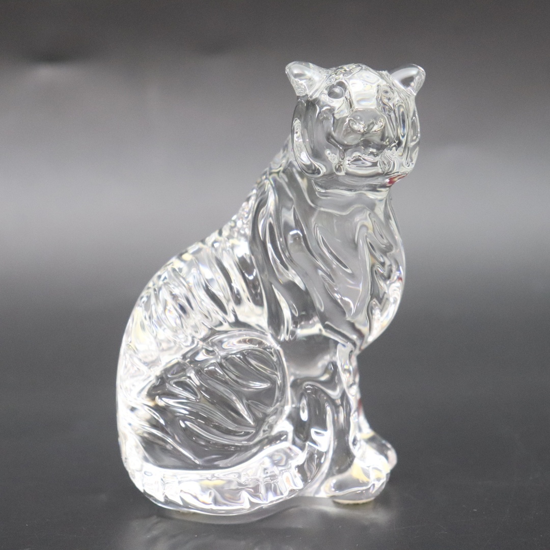 Baccarat(バカラ)のIT1PKI6J2OMS 美品 Baccarat バカラ クリスタル 虎 トラ クリア 干支 置物 インテリア 飾り タイガー 縁起物 高級 箱付き インテリア/住まい/日用品のインテリア小物(置物)の商品写真