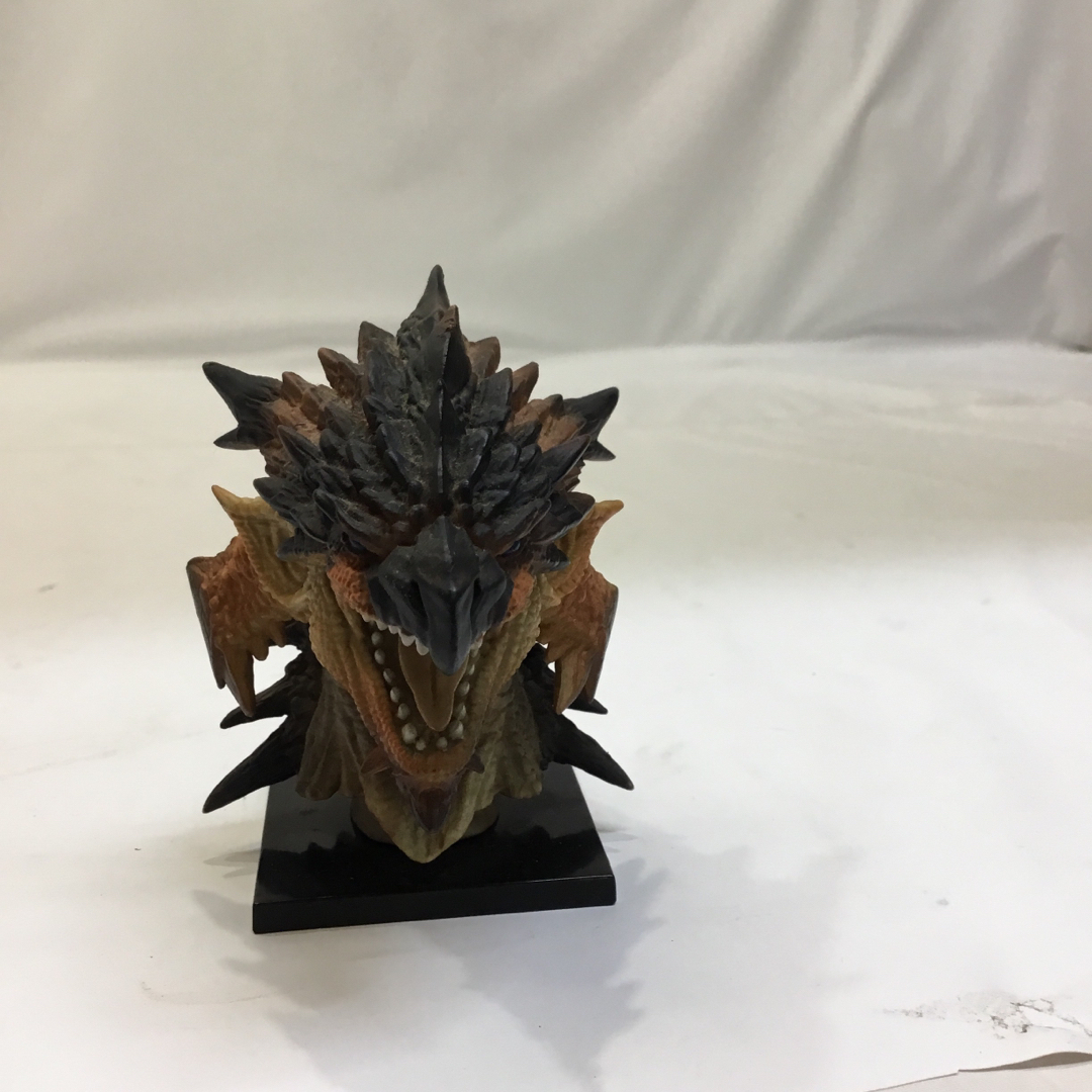 モンスターハンター　フィギアセット　KA00172 エンタメ/ホビーのフィギュア(ゲームキャラクター)の商品写真