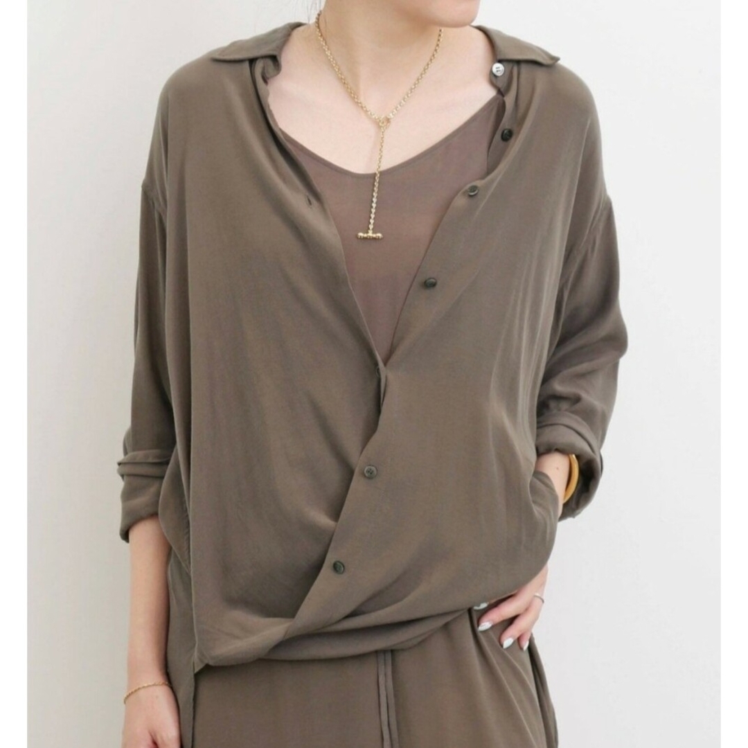 L'Appartement DEUXIEME CLASSE(アパルトモンドゥーズィエムクラス)のNew 2way shirt レディースのトップス(シャツ/ブラウス(長袖/七分))の商品写真