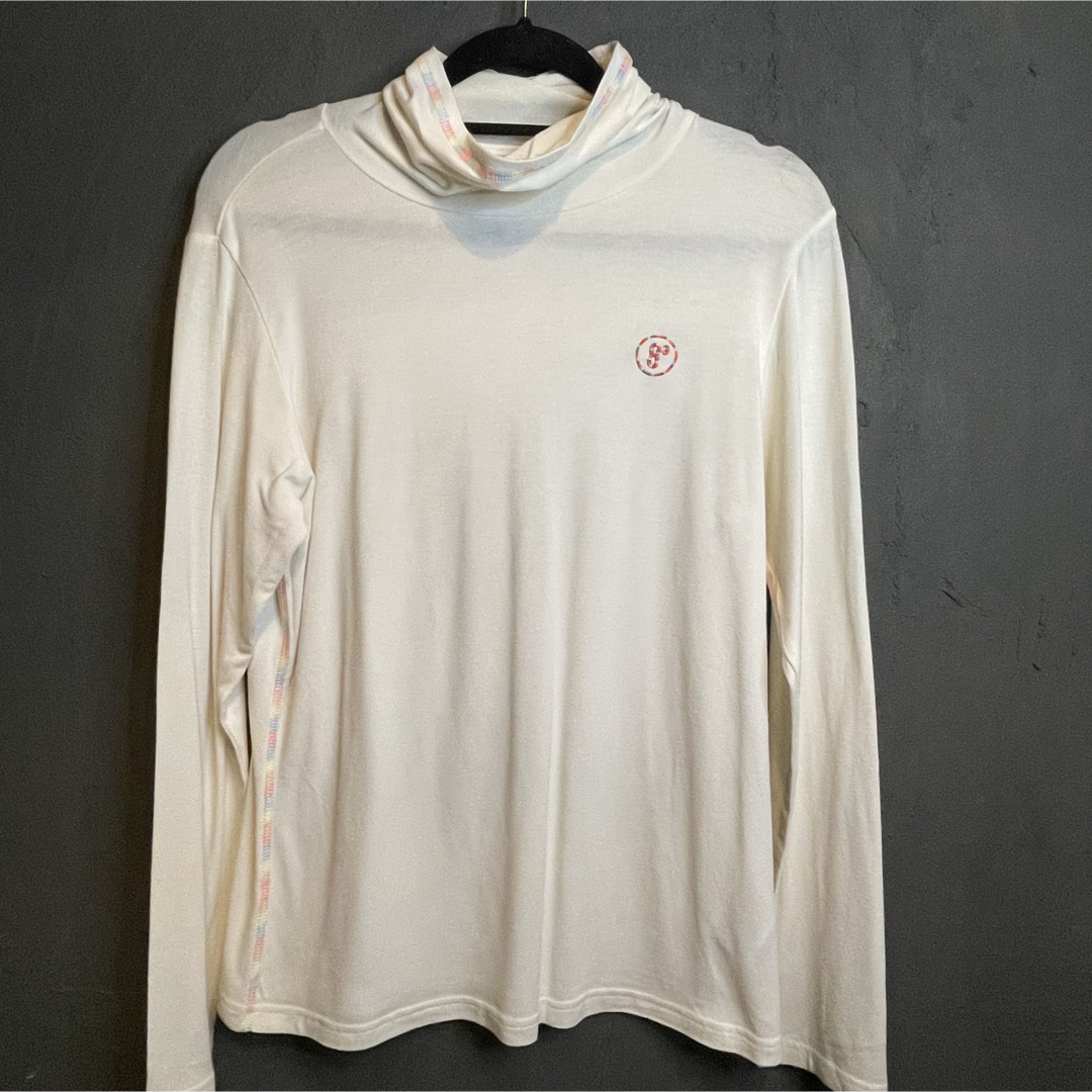 DESCENTE(デサント)のHUITIÈME ユイティーム デサント レインボーロゴ ハイネックカットソー レディースのトップス(カットソー(長袖/七分))の商品写真