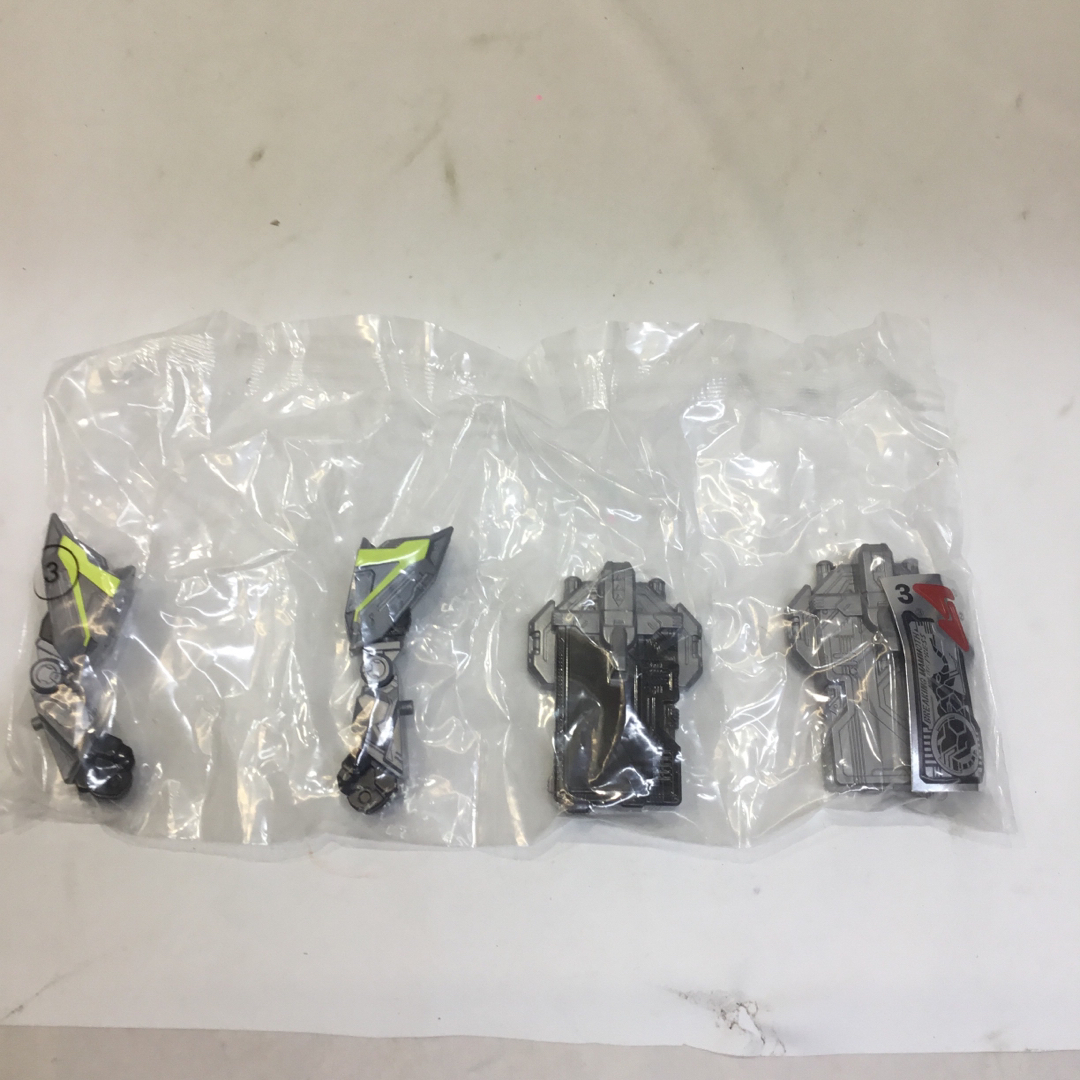 BANDAI(バンダイ)の装動　仮面ライダーゼロワン　ＡＩ　５．５　セット　　　KA00174 エンタメ/ホビーのおもちゃ/ぬいぐるみ(その他)の商品写真