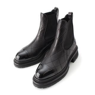 CHANEL - シャネル 23A マトラッセ レザー カーフスキン サイドゴア 厚底 プラットフォーム ブーツ G45087 ブラック 38【中古】