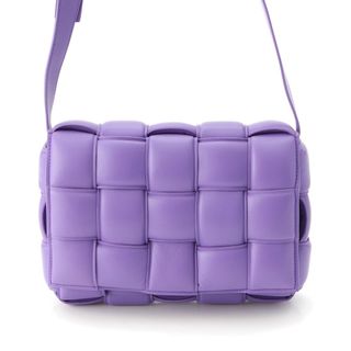BOTTEGA VENETA - ボッテガヴェネタ イントレチャート パデッド カセット ショルダーバッグ パープル【中古】