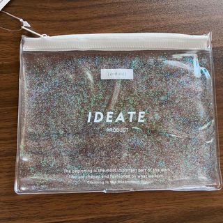 ダイソー(DAISO)の保冷剤入りフラットポーチ 透明・ラメ入り(ポーチ)