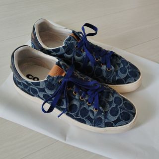 コーチ(COACH)のCOACH　デニムシグネチャー柄　スニーカー(スニーカー)