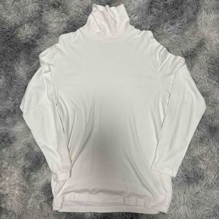 ジーユー(GU)のジーユー GU✨タートルネック長袖カットソー【M】メンズ カジュアル 白(Tシャツ/カットソー(七分/長袖))