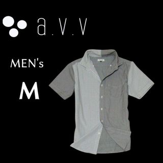 アーヴェヴェ(a.v.v)の美品メンズMサイズa.v.v チェック柄半袖ボタンダウンシャツ(シャツ)