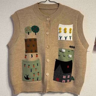 アイモハ(aimoha)の【aimoha】立体刺繍ジャガードニットベスト(ニット/セーター)