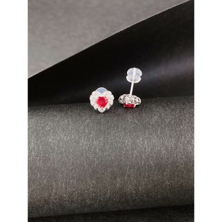 ハートモチーフ　ルビーピアスk18(ピアス)