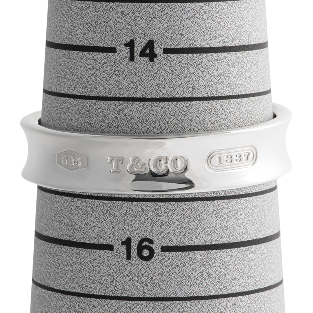 Tiffany & Co.(ティファニー)のTIFFANY&Co. ティファニー 1837 カフ  バングル ブレスレット シルバー【中古】 レディースのアクセサリー(ブレスレット/バングル)の商品写真