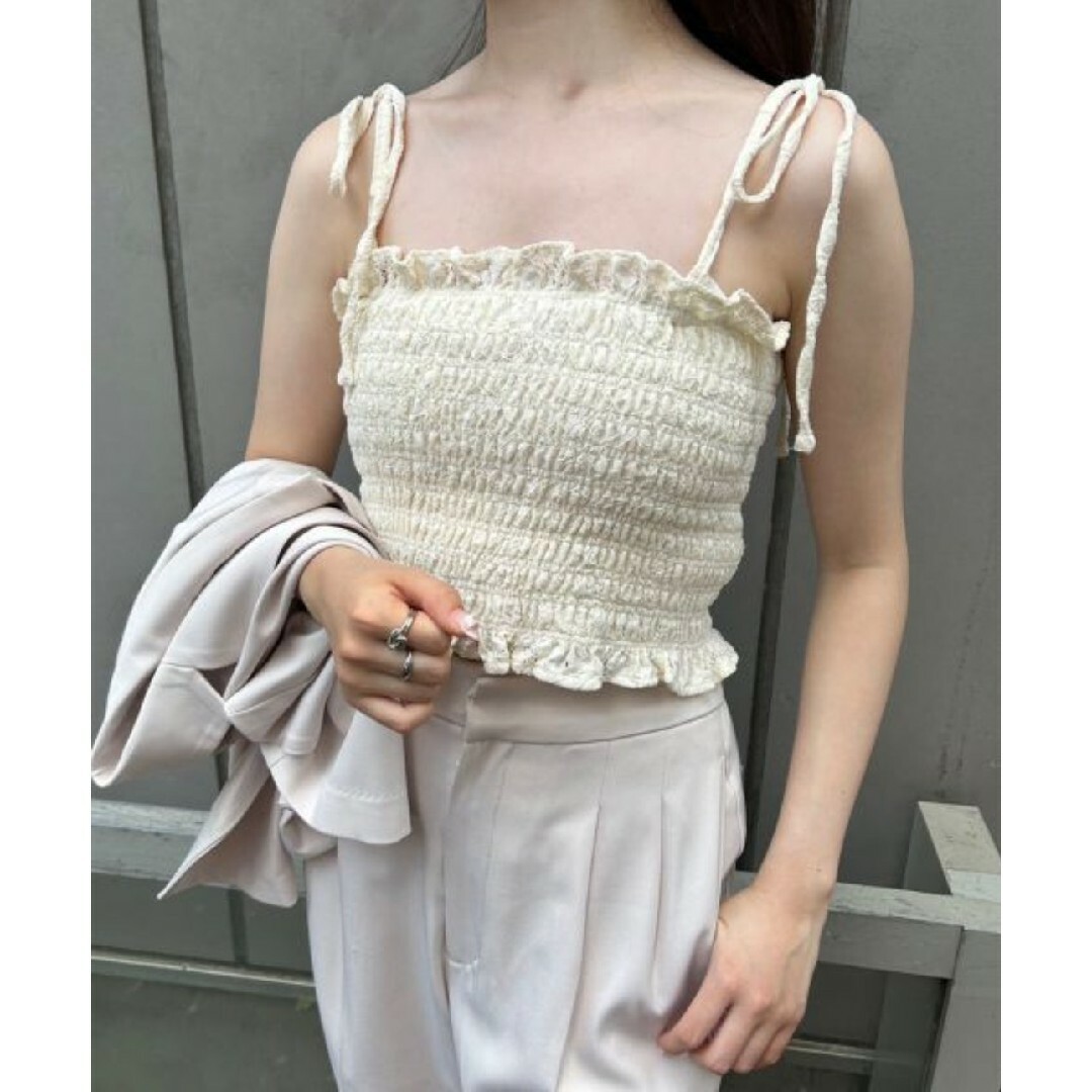 one after another NICE CLAUP(ワンアフターアナザーナイスクラップ)の【新品タグ付】one after another ♡ シャーリングビスチェ F レディースのトップス(ベアトップ/チューブトップ)の商品写真
