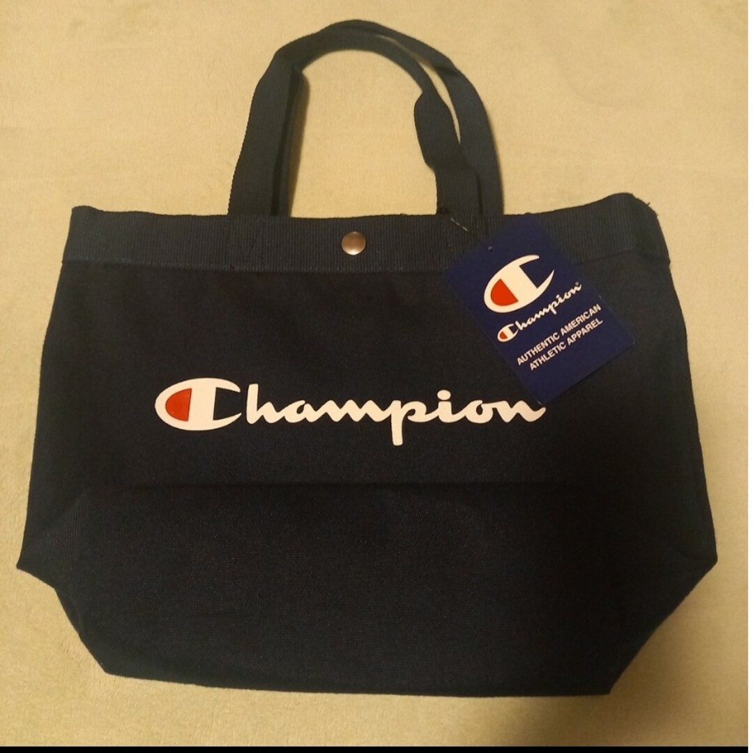 Champion(チャンピオン)のChampionチャンピオントートバック新品未使用 レディースのバッグ(トートバッグ)の商品写真
