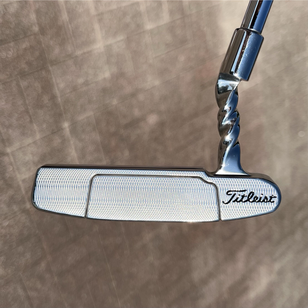 Scotty Cameron(スコッティキャメロン)のスコッティ セレクト ニューポート ツイストネック ミラーフィニッシュ 極美品 スポーツ/アウトドアのゴルフ(クラブ)の商品写真