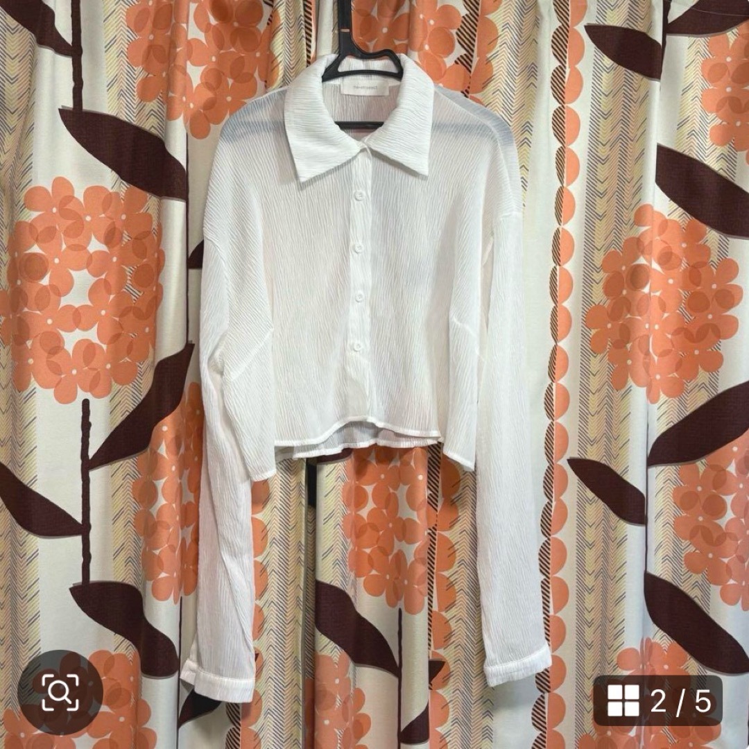 me +em ミームセレクト　レディース　シアーシャツ　長袖シャツ　白　夏　秋 レディースのトップス(シャツ/ブラウス(長袖/七分))の商品写真