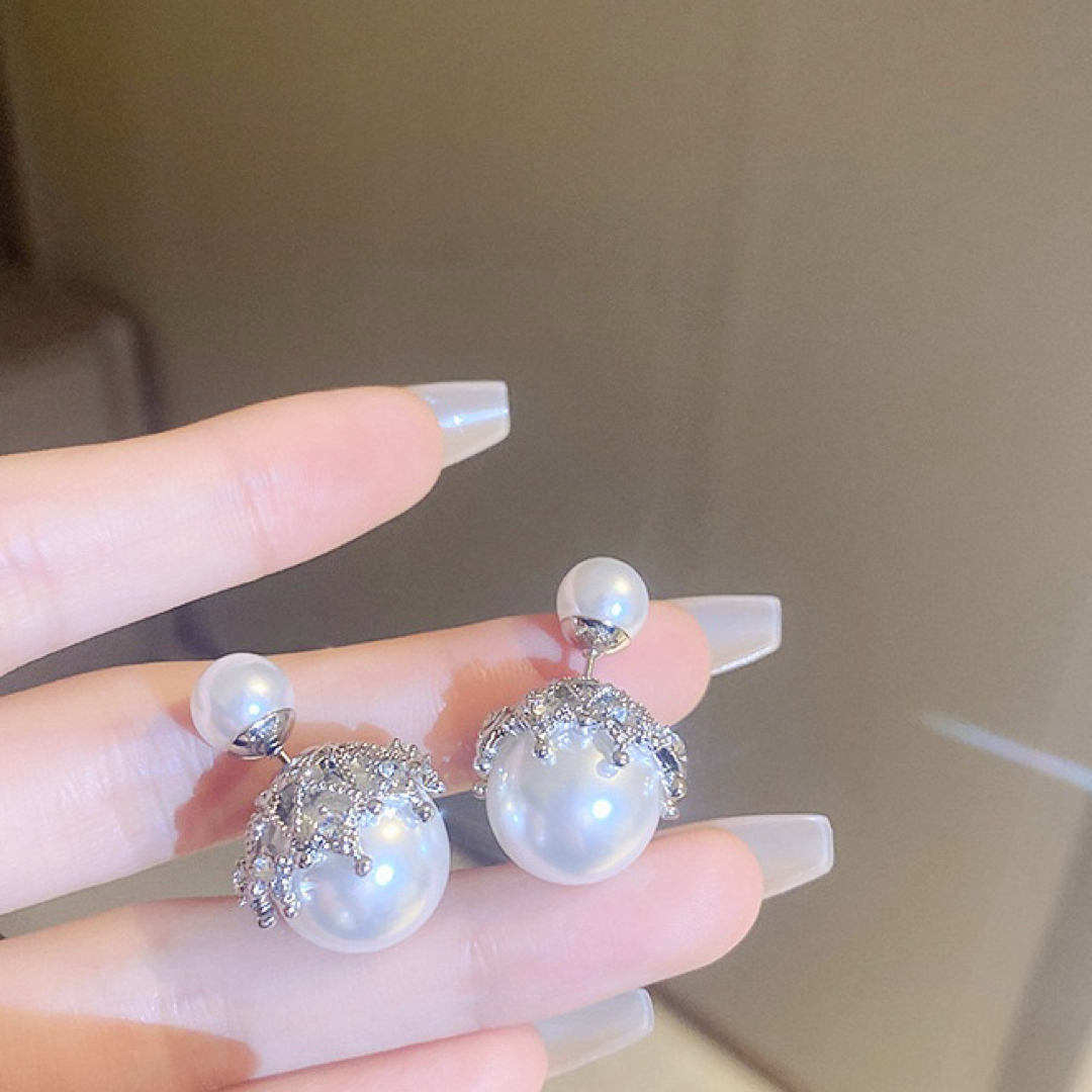 新品【ダブルパールピアス】ツインパール　シルバー　リバーシブル　結婚式　大小　 レディースのアクセサリー(ピアス)の商品写真