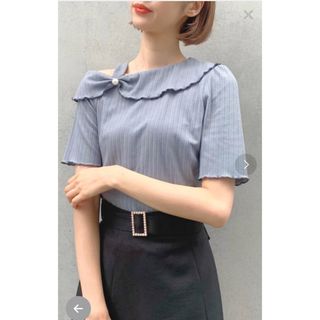 ティティアンドコー(titty&co)のtitty&co ワンショルメロウカットソー(カットソー(半袖/袖なし))