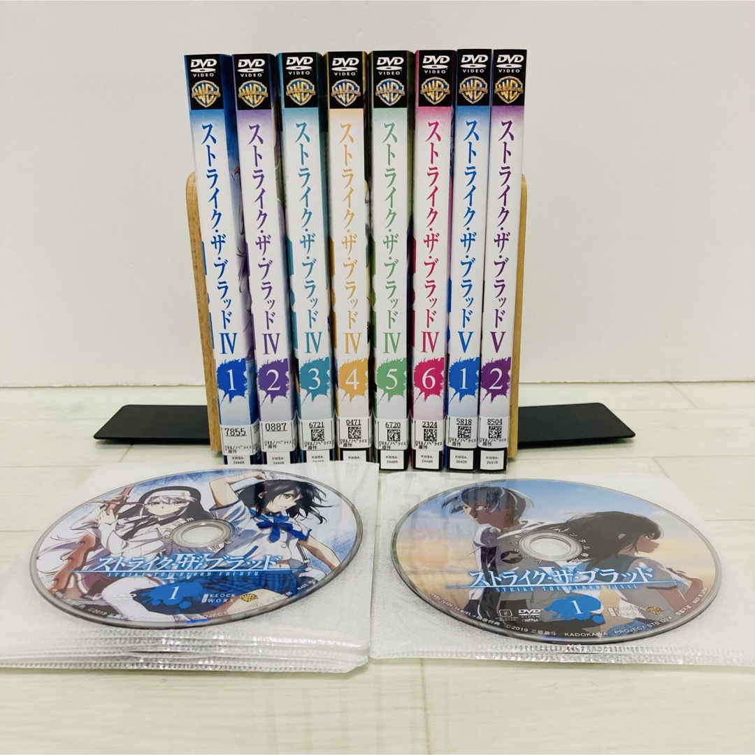 ストライク・ザ・ブラッド Ⅳ + V DVD 全巻（6+2） エンタメ/ホビーのDVD/ブルーレイ(アニメ)の商品写真