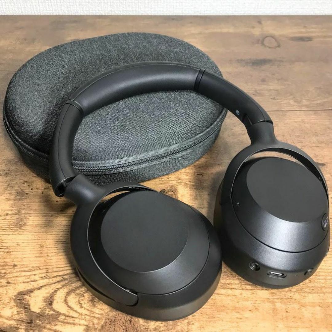 【リファービッシュ品・微スレ有】ULT WEAR　WH-ULT900N★ブラック スマホ/家電/カメラのオーディオ機器(ヘッドフォン/イヤフォン)の商品写真