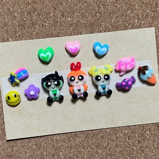 3dネイルパーツ　確認用【パワーパフガールズ　おすわり　ハート　痛ネイル】(デコパーツ)