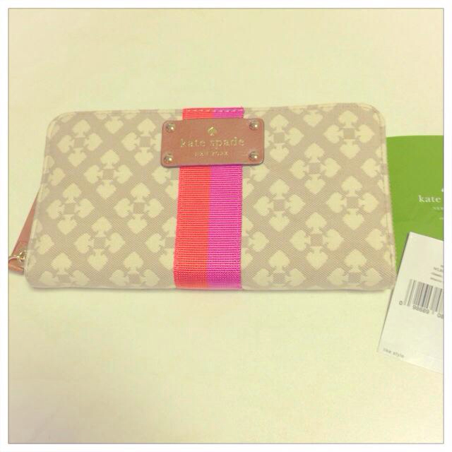 新品☆kate spade 財布♡