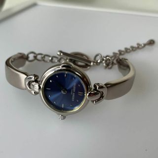 HARDY AMIES LONDON 腕時計　【稼働品・電池交換済】