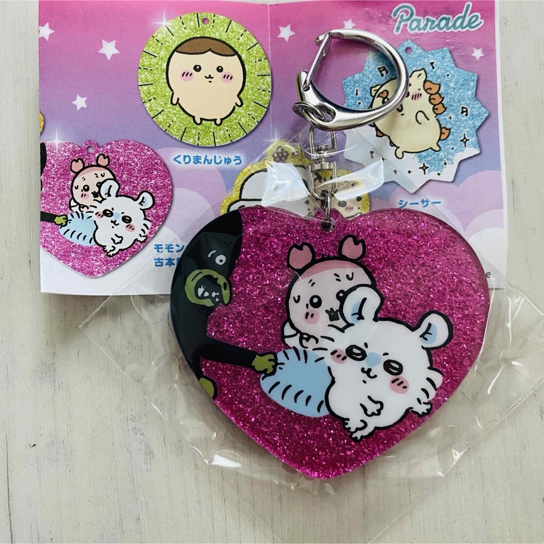 ちいかわ(チイカワ)のちいかわ　ラメアクリルキーホルダー4　２個　モモンガと古本屋 エンタメ/ホビーのおもちゃ/ぬいぐるみ(キャラクターグッズ)の商品写真