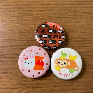 ウサコレフレンズ　缶バッジ　3個