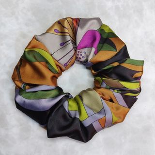 7246. シュシュ【よりどり3点980円対象商品】