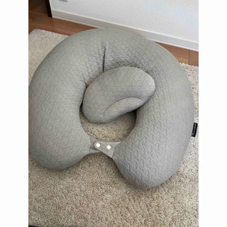 授乳クッション