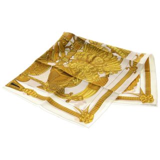 エルメス(HERMES)のHERMES エルメス カレ90 羽飾りの兜 イエロー×ホワイト スカーフ シルク(バンダナ/スカーフ)