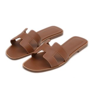 エルメス(HERMES)のエルメス オラン サンダル ゴールド レディース 35.5サイズ(サンダル)