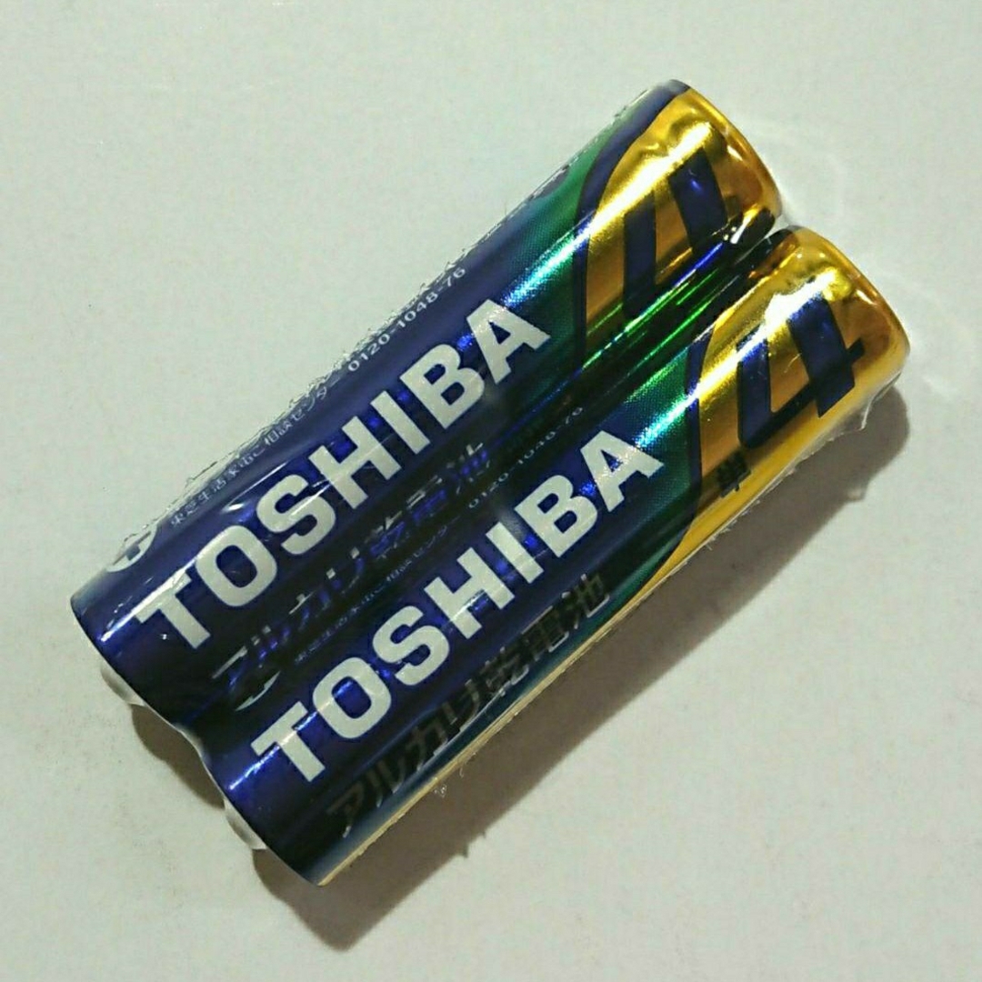 東芝(トウシバ)の2. 単三単四 アルカリ乾電池 単3形12本 単4形12本 単３型単４型 匿名 スマホ/家電/カメラのスマホ/家電/カメラ その他(その他)の商品写真
