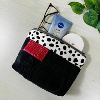 デニムポーチ★黒デニム×アニマル柄★ハンドメイド ダルメシアン柄 デニムリメイク