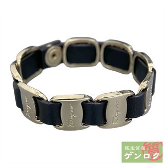 サルヴァトーレフェラガモ(Salvatore Ferragamo)の【中古】Salvatore Ferragamo サルヴァトーレ・フェラガモ ヴァラ ブレスレット【質屋】(ブレスレット/バングル)