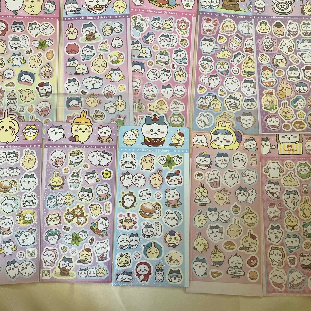 ちいかわ(チイカワ)のちいかわシール18枚 エンタメ/ホビーのおもちゃ/ぬいぐるみ(キャラクターグッズ)の商品写真